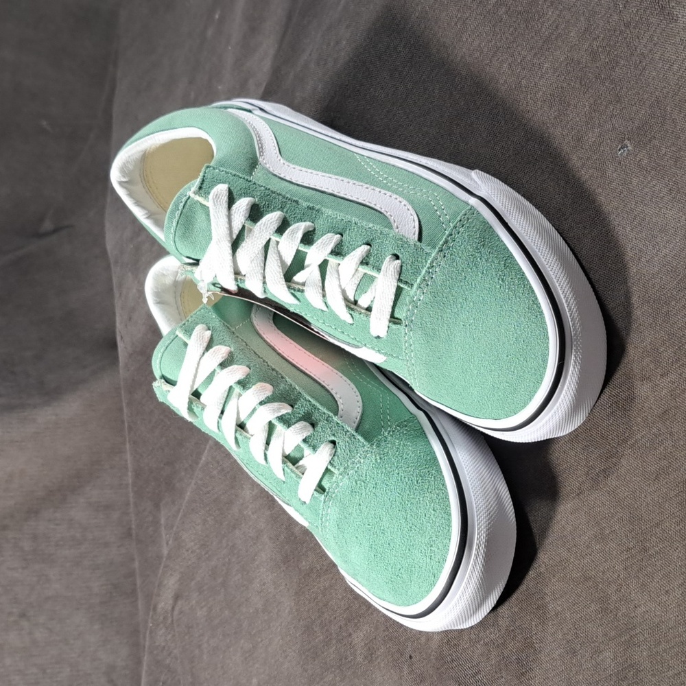 Vans Old Skool Mint Green Suede Canvas White Leather Sneakers NWT US 7 *NO BOX